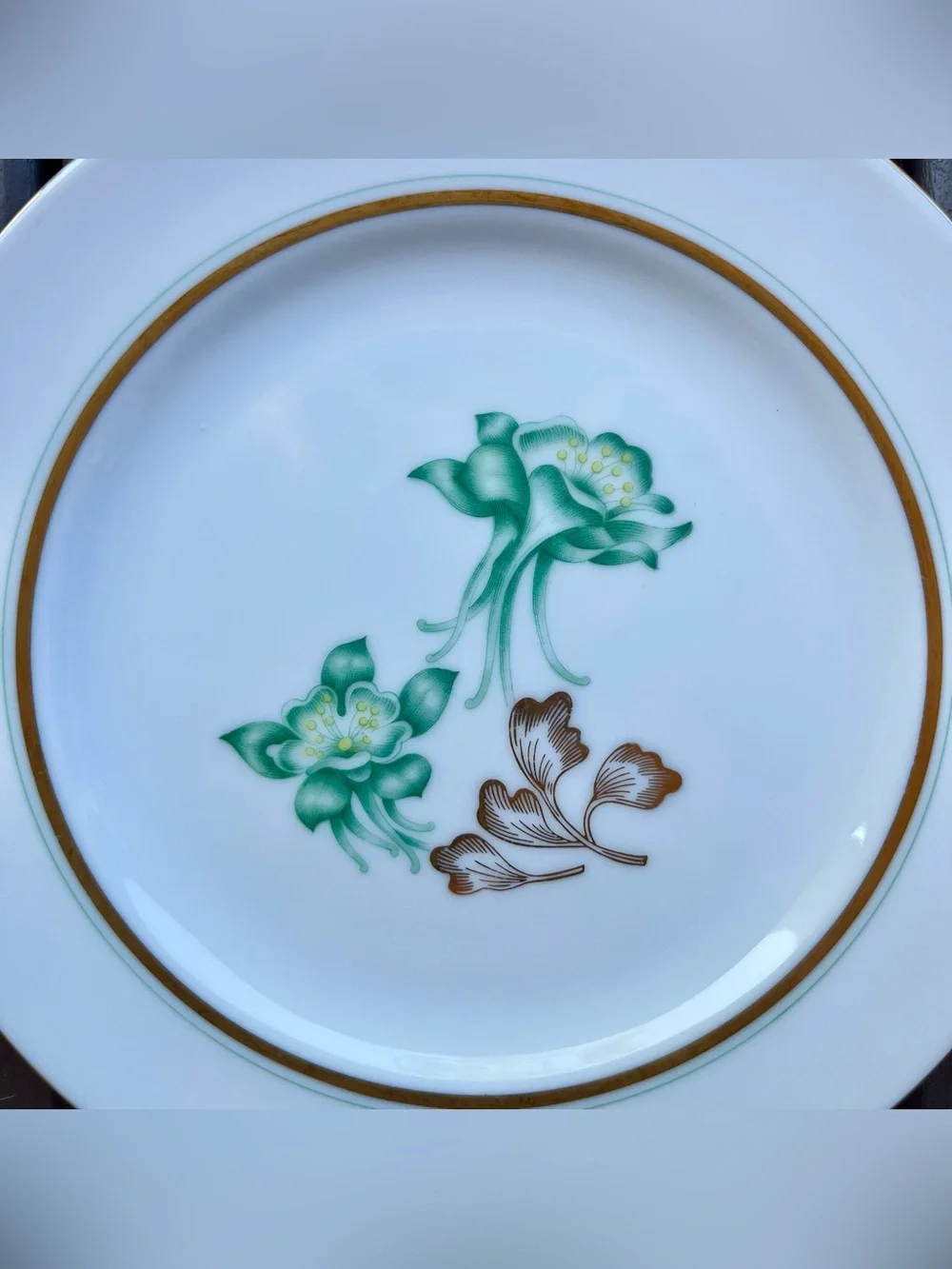 Vintage Wentworth China Columbine Green Floral Salad Plate Gold Trim Cottagecore